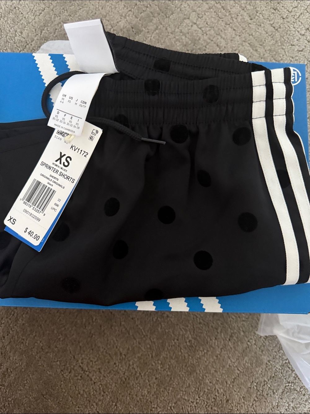 NWT adidas Polka Dot Sprinter Shorts (BLACK) - Picture 7 of 8